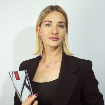 Важенина Наталья Владимировна - менеджер АКСОИД